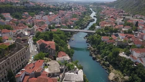 Lucki-Bridge-over-Neretva-River-in-medieval-city-of-Mostar,-Bosnia