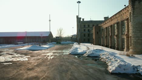 entrance-of-old-joliet-prison-illinois-famous-for-prison-break-tv-series-and-blues-brothers