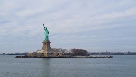 New-York-Statue-of-Liberty-Hyper-lapse