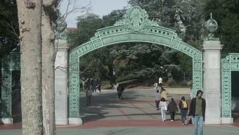 College-students-walking-under-Sather-Gate-at-UC-Berkeley