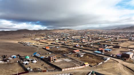 Aerial-view-of-a-rural-town-in-the-greater-Ulaanbaatar-area