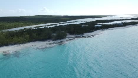 Luftaufnahme-Von-Den-Bahamas-Und-Dem-Türkisen-Meer
