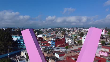 Luftbild-Mit-Drohne-Der-Brücke-Des-Sees-In-Xalapa,-Veracruz