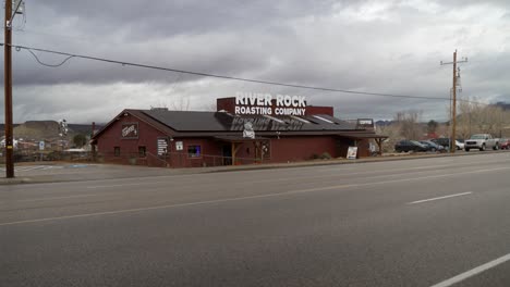 River-Rock-Rösterei-Ist-Ein-Lokales-Diner-In-La-Verkin,-Utah