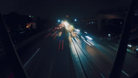 Timelaps-of-a-busy-road-at-nighr