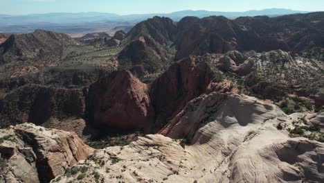 Aerial-View-of-Utah-Landscape,-Rock-Formations-Between-St