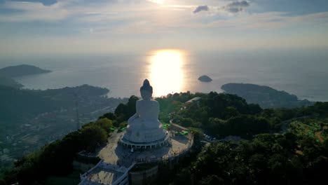 4K-drone-shot-of-the-big-Buddha-Statue-in-Phuket,-Thailand