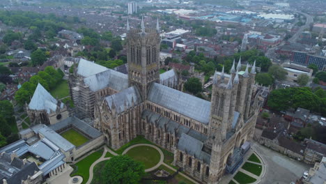 Establishing-Shot-Flying-Over-Lincoln-Cathedral-UK-in-Cloudy-Moody-Weather
