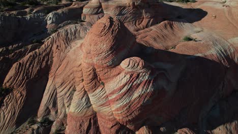 Strange-Unique-Rock-Formations-in-Yant-Flat-aka-Candy-Cliffs-Hiking-Trail,-Utah-USA