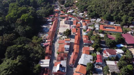 General-aerial-shot-of-the-town-of-Chuao,-Aragua-State,-Venezuela