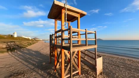 rescue-tower-on-the-beach-of-muro