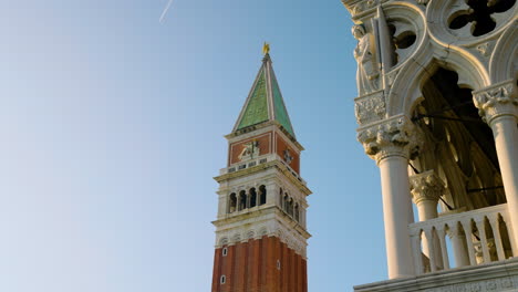 St-Mark's-Campanile-Bell-Tower-Of-St-Mark's-Basilica-In-Venice,-Italy---low-angle