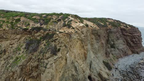 Espectaculares-Cuevas-Marinas-En-Dana-Point,-California