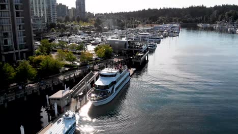 Yachts-in-the-Vancouver-Marina