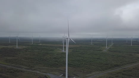 Luftaufnahmen-Eines-Windparks