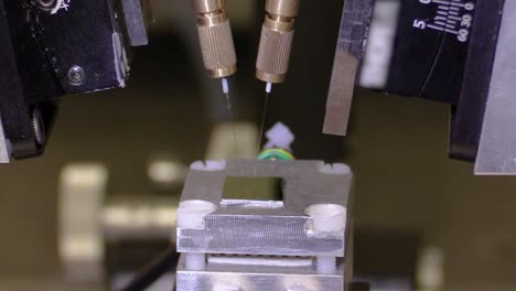 Testen-Der-Glasfaserverbindung-In-Einem-Labor