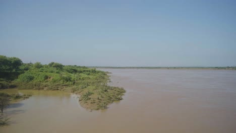 überfluteter-Fluss-Chambal-Und-Schluchten-In-Rajasthan