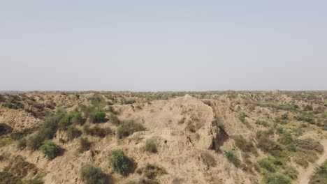 Luftdrohnenaufnahme-Von-Chambal-Schluchten-In-Morena,-Rajasthan