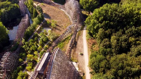 Aerial-video-of-Untamed-Rollercoaster-in-Walibi-Holland