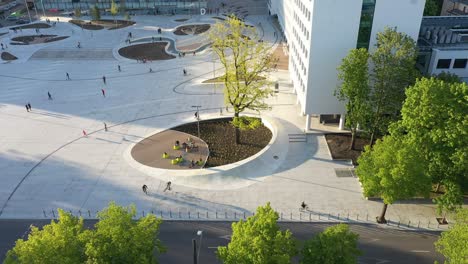 Vienybes-square,-a-newly-refurbished-public-area-in-the-heart-of-Kaunas