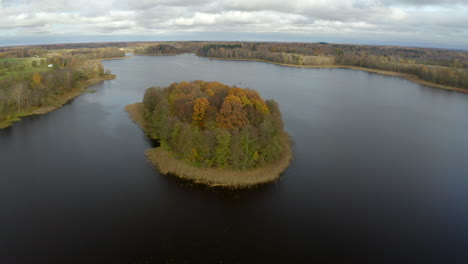 Island-in-lake-"Meirans"---Meiranu-lake-in-Latvia