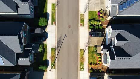 4K-aerial-drone-shot-overlooking-local-Portland,-Oregon-suburban-neighborhood