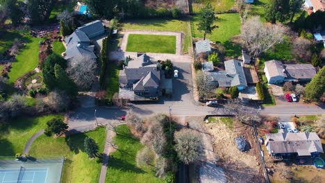 4K-aerial-drone-shot-overlooking-Portland,-Oregon-suburban-neighborhood