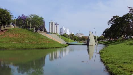 Vitoria-Regia-Park-lake-view-with-Stage-Acoustic-Shell-at-the-back-in-Bauru-City