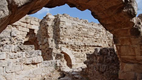 Überreste-Der-Antiken-Kalksteinstadt-Salamis-Auf-Der-Insel-Zypern