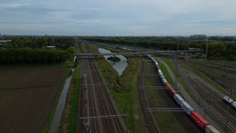 Traveling-Wagons-At-Kijfhoek-Railtrack-In-South-Holland,-Netherlands