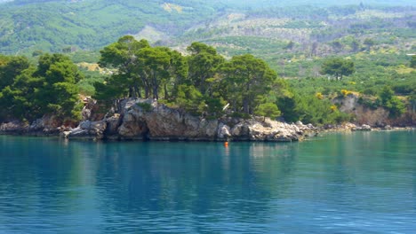 Beautiful-green-shoreline-of-Croatia