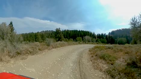Hyperlapse-Point-of-view-of-a-drive-along-a-rugged-trail-in-the-mountains