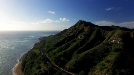 Aerial-shot-of-iconic-Diamond-Head-crater-in-Honolulu-Hawaii