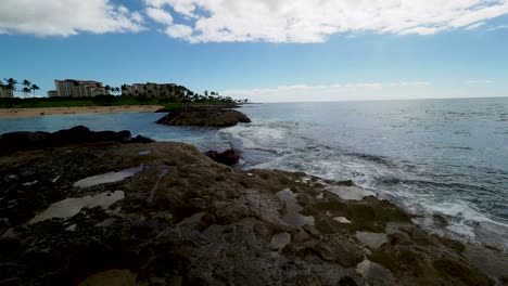 Waves-crashing-over-Oahu's-the-volcanic-rocks