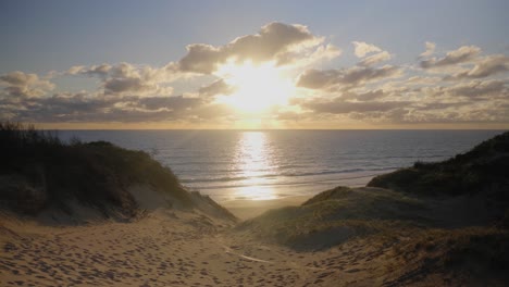 Die-Untergehende-Sonne-über-Second-Beach-Am-Cape-Patterson-Victoria