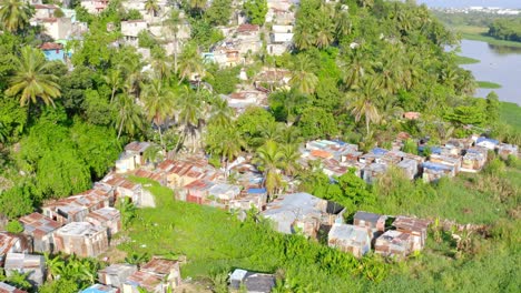 Blick-Von-Oben-Auf-Das-Ländliche-Armutsgebiet-Der-Dominikanischen-Republik