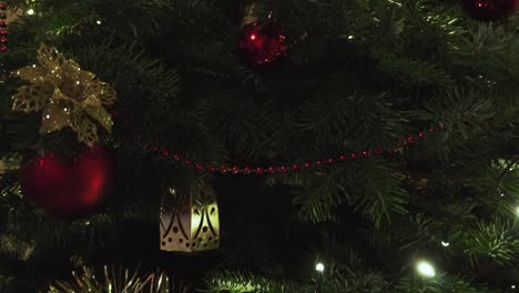 Close-up-view-of-a-christmas-tree-and-decorations
