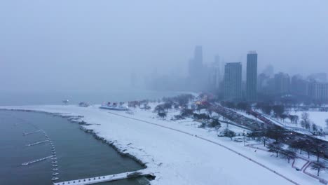 Luftaufnahmen-Des-Zugefrorenen-Michigansees-Während-Des-Polarwirbels-2019,-Chicago,-Illinois