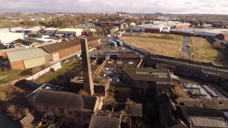 Luftaufnahmen-Einer-Alten-Verlassenen,-Heruntergekommenen-Töpferfabrik-Und-Eines-Flaschenofens-In-Longport,-Stoke-On-Trent,-Staffordshire