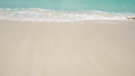Clear-beach-Cayo-Santa-Maria,-Cuba