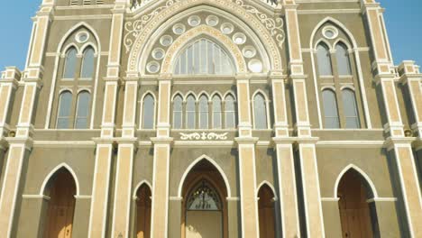 Chanthaburi-Kathedrale-4k-In-Thailand---Die-Kathedrale-Der-Unbefleckten-Empfängnis