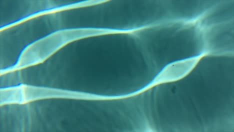 Cool-caustics-from-the-pool-light-hitting-the-water