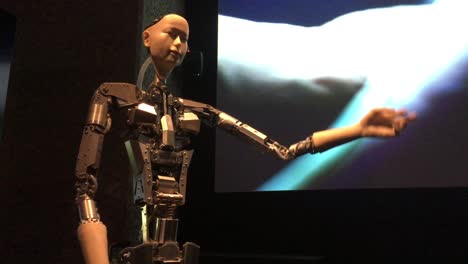Alter-by-Hiroshi-Ishiguro-was-on-display-the-Barbican's-AI:-More-than-Human-exhibition