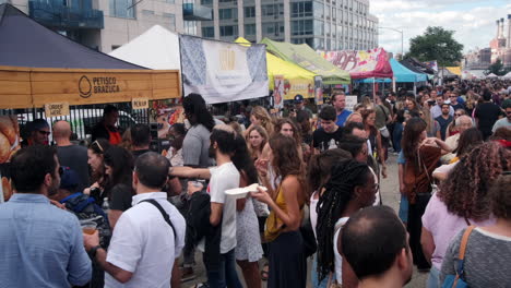 Every-Saturday,-thousands-flock-to-East-River-Park-in-Brooklyn-to-take-part-in-the-Smorgasburg-food-festival