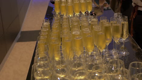 Rows-Of-Wine-and-Champaign-Glasses-At-An-Event
