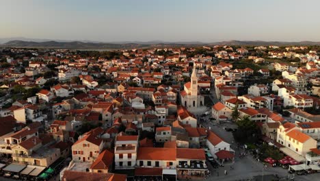 Typical-architecture-of-an-old-Dalmatian-town-in-Croatia-with-warm-sunset-light