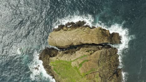 Luftaufnahme-Der-Spitze-Der-Insel-De-Face-De-Cao-Auf-Den-Azoren