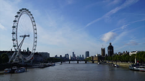 Londres,-Inglaterra,-Circa:-Timelapse-Ciudad-De-Londres-Con-Ojo-De-Londres