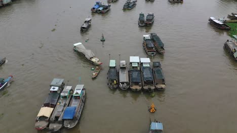 Cai-Rang-Mercado-Flotante-En-El-Río-Mekong,-Vietnam