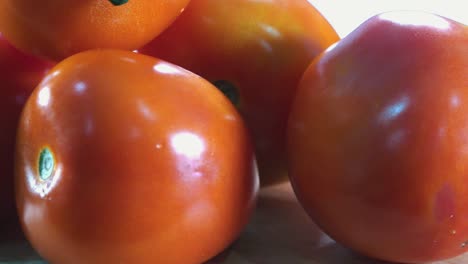 Close-Shot-of-Spinning-Tomatoes